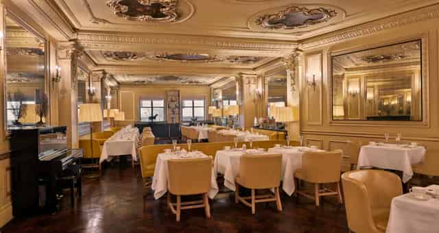 Domino Room