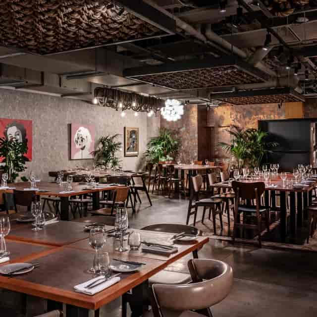 Stylish event space with modern decor for corporate gatherings and intimate dinners.