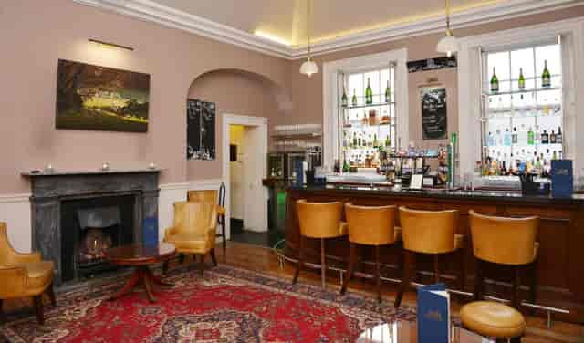 Stylish bar in Stephen's Green Club, perfect for cocktail receptions and networking events.