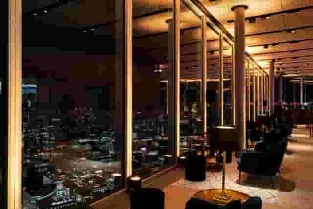 8 Bishopsgate