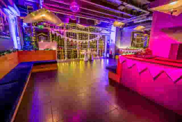Colours Hoxton