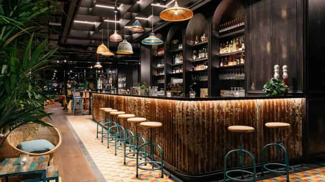 Bar