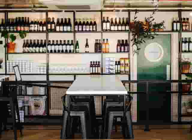 Bar