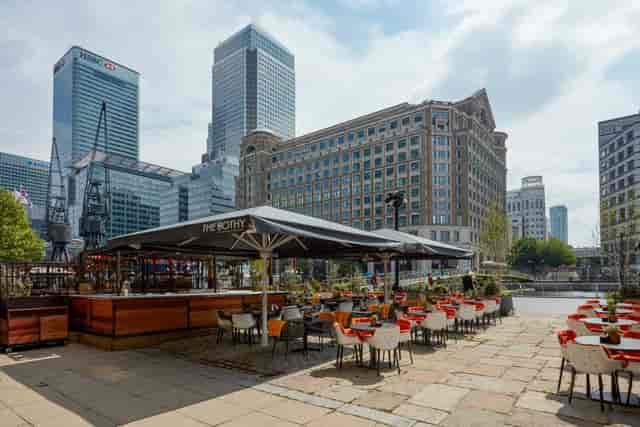 Alfresco Terrace at The Sipping Room: stylish outdoor venue for events with skyline views.