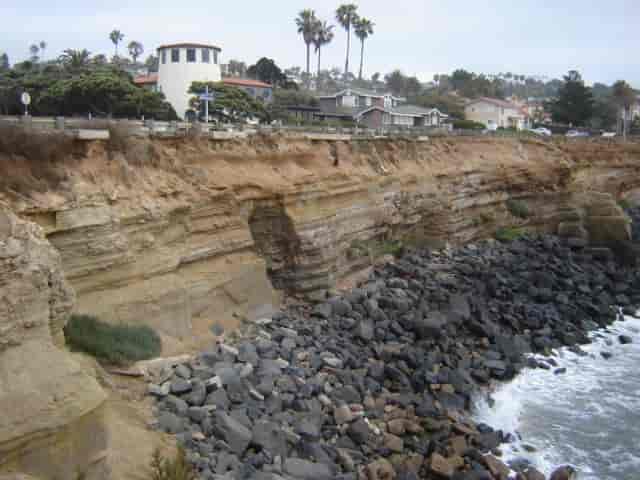 Sunset Cliffs – and surf culture – in ...