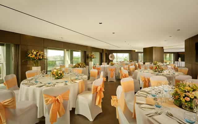 Riverview Lounge