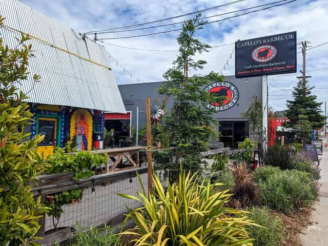 Outdoor Beer and Wine Garden