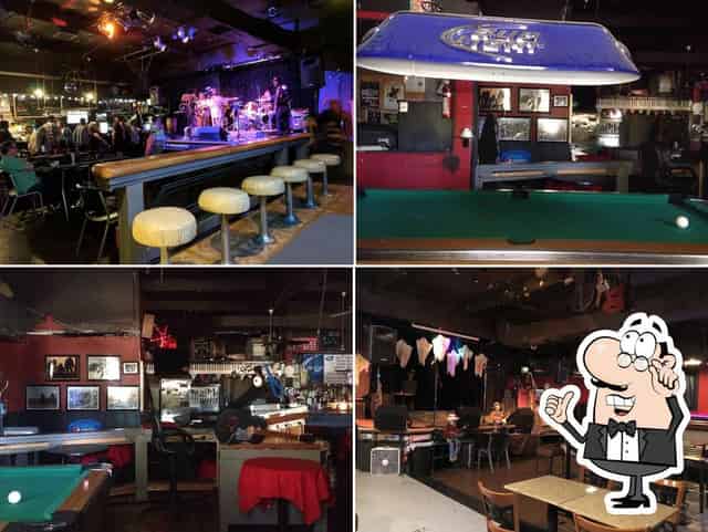 Karaoke Stage