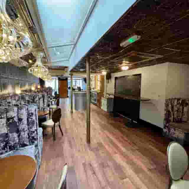 Sinclairs Bar and Rooms