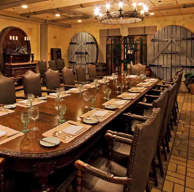 Contact — The Highlawn - Dining + Events
