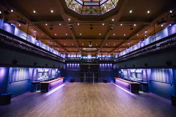 Live music venue