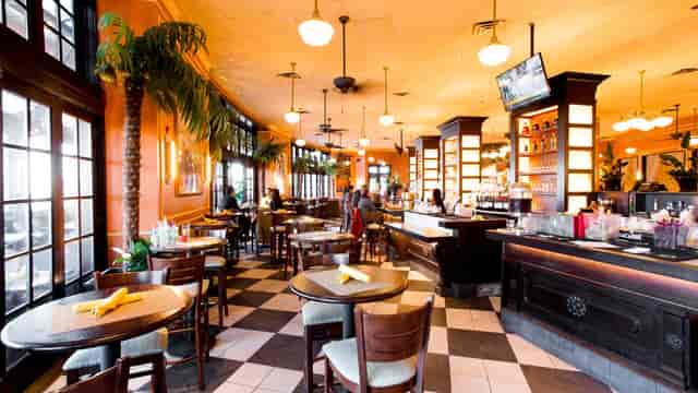 Vibrant restaurant at Menlo Park Mall, ideal for gatherings and casual meetings.