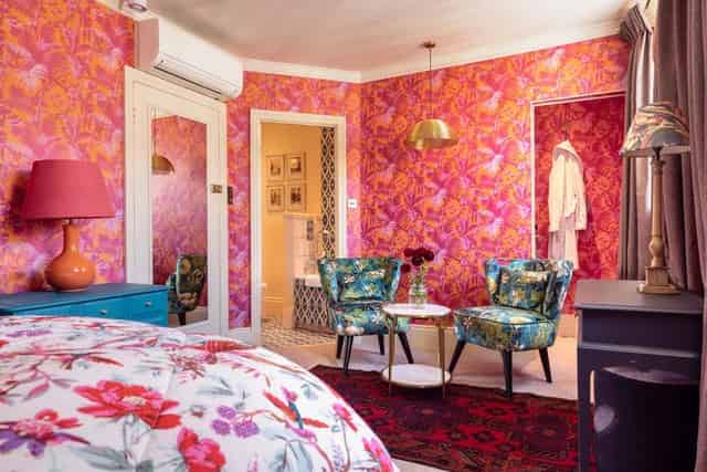 Outstanding Room