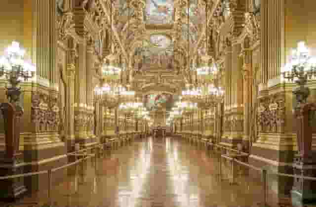Foyers