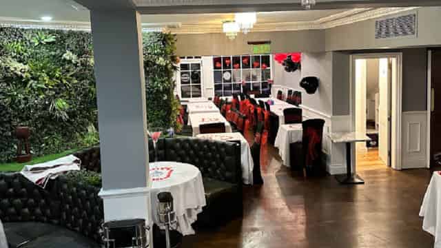 Safari & African Queen Suite