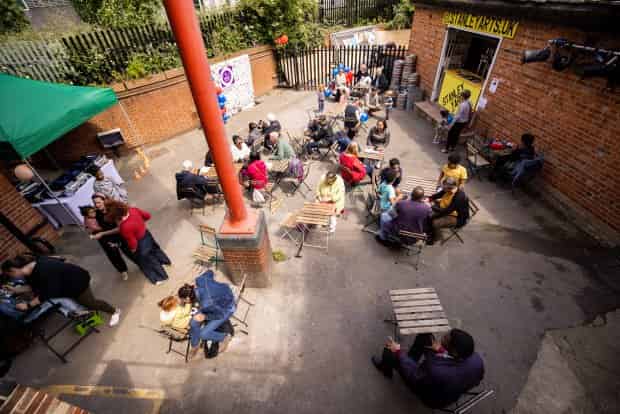 Yard Bar