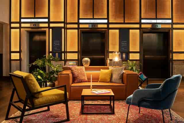 Stylish Coupe Bar lobby with inviting seating for networking and casual meetings.