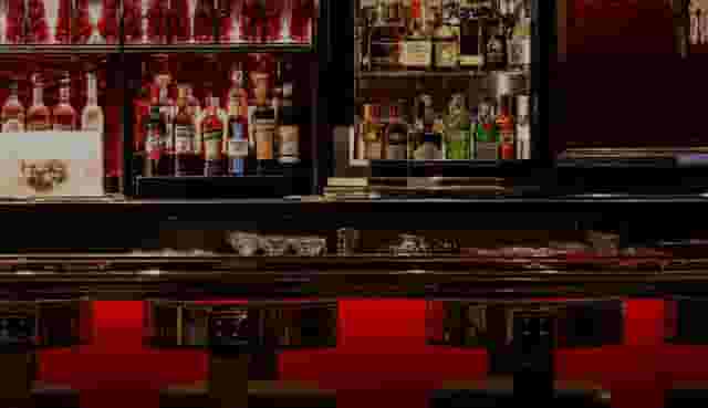 BACCARAT BAR