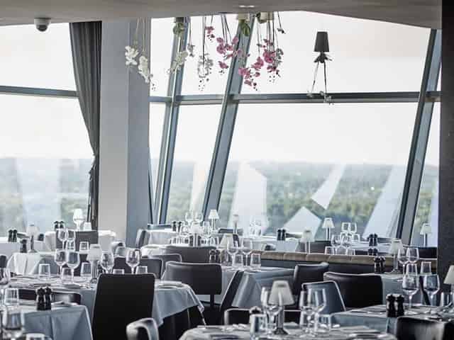 Sleek Restaurant