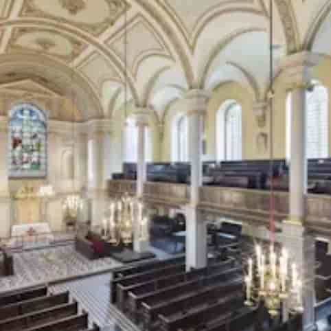 St Giles in the Fields Church: elegant event space with stained glass for weddings and gatherings.