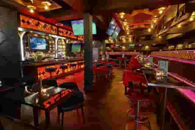 Lounge Bar