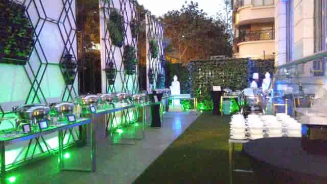 Elegant outdoor event space at InterContinental Marine Drive for cocktail receptions.