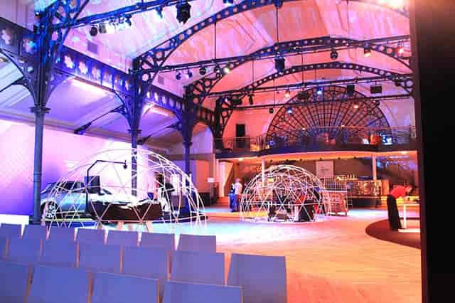 L'Élysée Montmartre event space with geodesic structures for innovative meetings and immersive events.