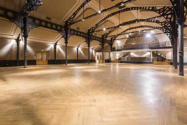 Galerie photo des salles de bal et du ...