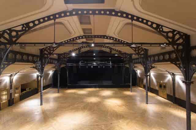 Galerie photo des salles de bal et du ...