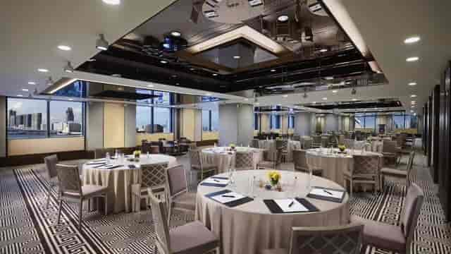 Chater Room at Mandarin Oriental Hong Kong, elegant event space for corporate gatherings.