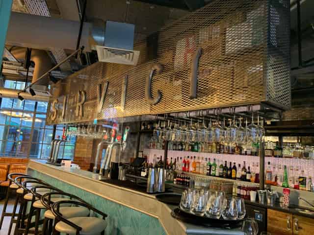 bar