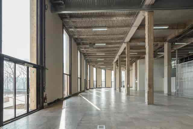 Orbe NY at Palais de Tokyo: spacious venue with large windows for events and exhibitions.