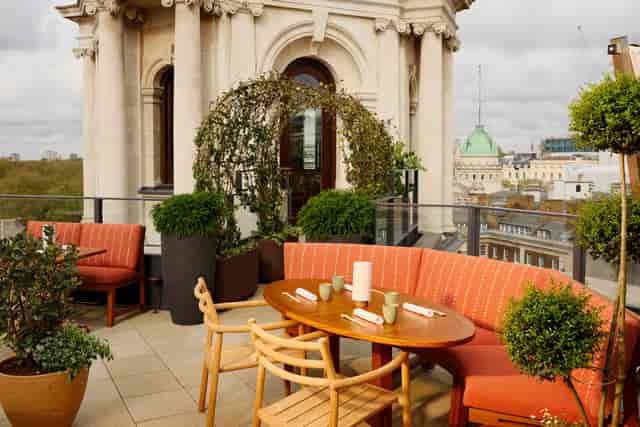 Stylish rooftop terrace at Kioku by Endo, ideal for intimate gatherings and networking events.