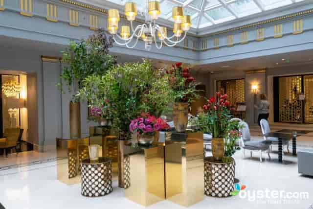 Modular Lounges at Sofitel Paris, elegant floral decor for events and meetings.