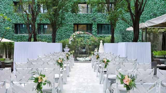 Pillarless Penthouse Ballroom