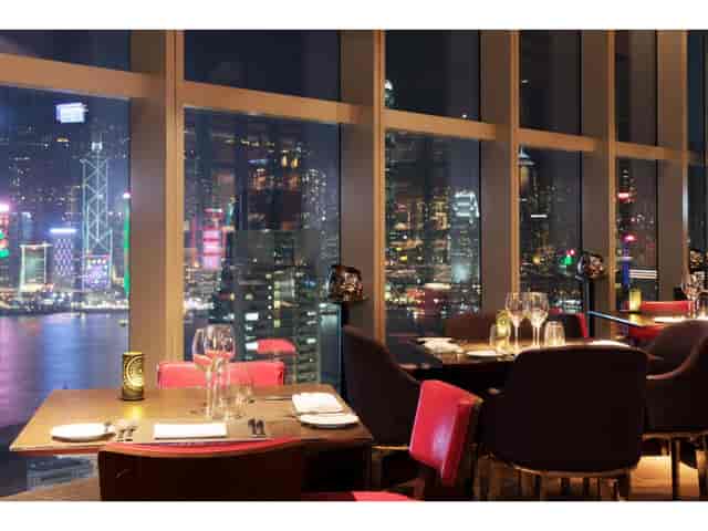 Private dining room in Wooloomooloo with city views, ideal for upscale events and receptions.