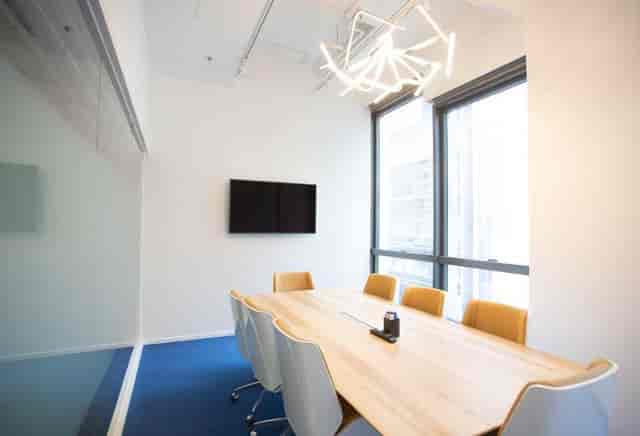 Modern conference room at Tencent WeStart, ideal for meetings and collaboration.