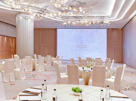 Nina Ballroom