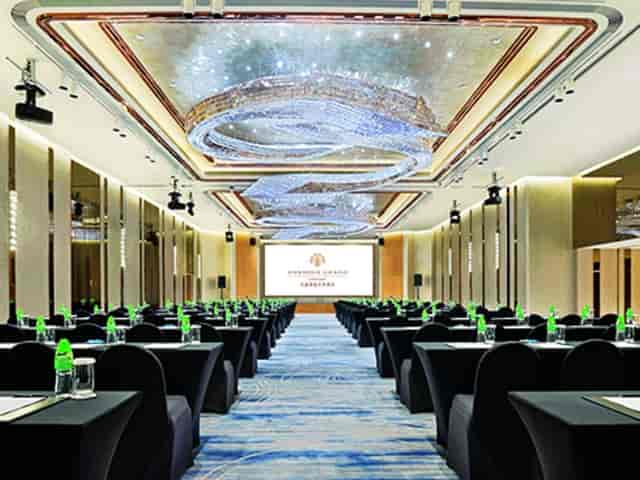 Grand Ballroom at Harbour Grand Kowloon, elegant chandeliers, corporate meetings venue.