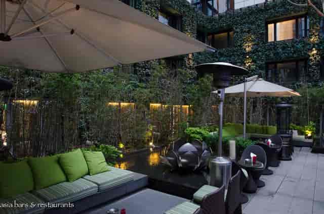 Vibes - open-air lounge bar at The Mira ...