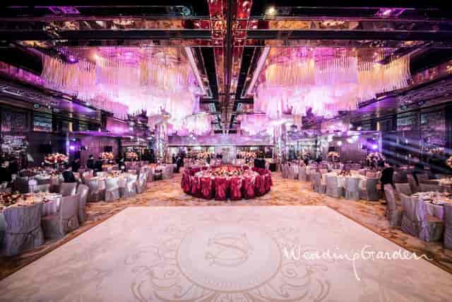 Diamond Ballroom at The Ritz-Carlton, Hong Kong: elegant wedding venue with stunning chandeliers.