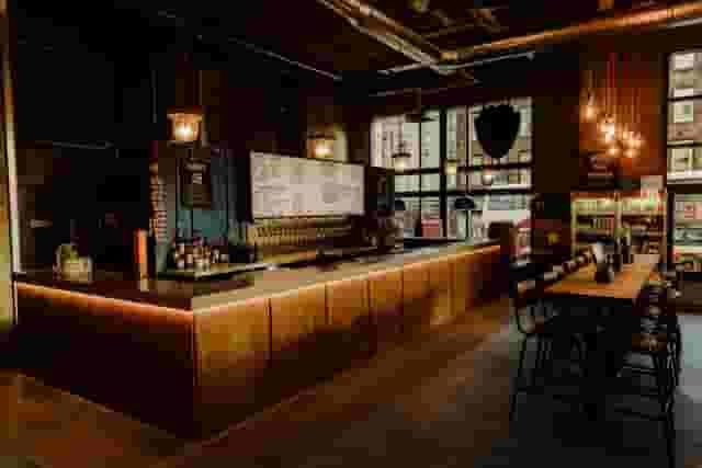 Bar