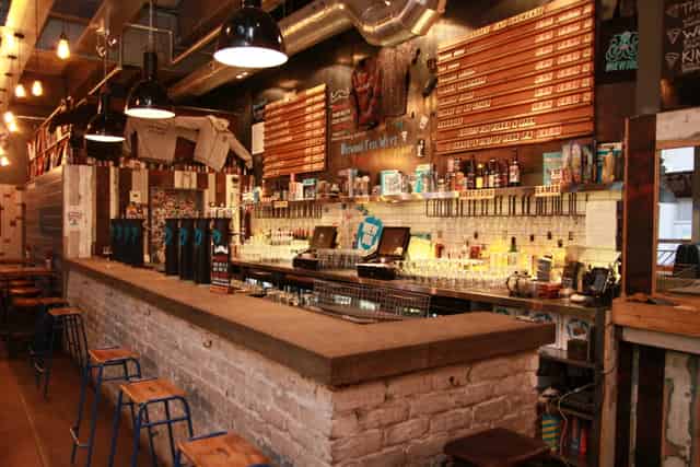 Bar