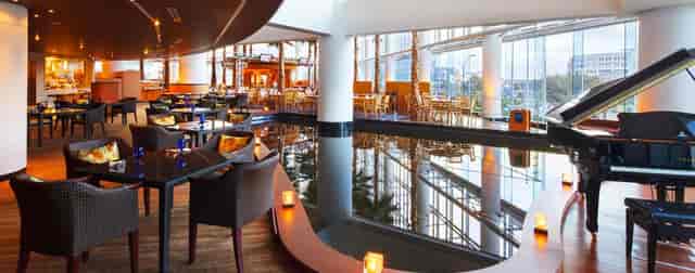 Sazanka venue at Yokohama Bay Hotel, modern design for networking events and gatherings.