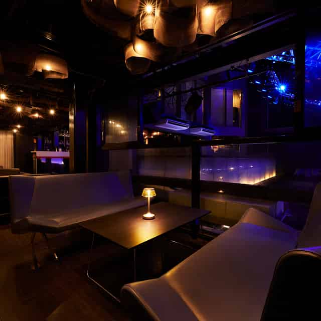 Premium Lounge