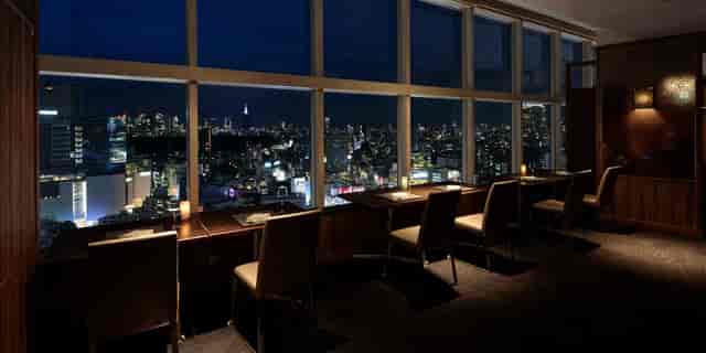 Kaiseki restaurant in Shibuya with city skyline view, ideal for corporate events and gatherings.