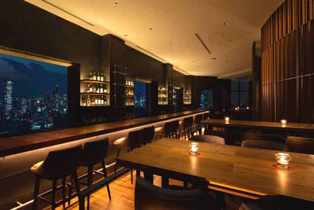 rooftop bar