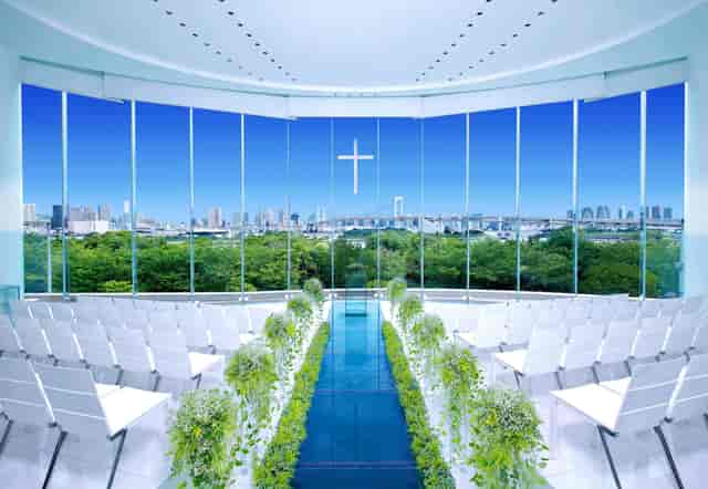 Wedding chapel in Hilton Tokyo Odaiba with city view, ideal for weddings and events.