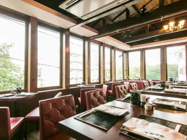 Private room in CRAFTALE, modern dining space for intimate gatherings and events.
