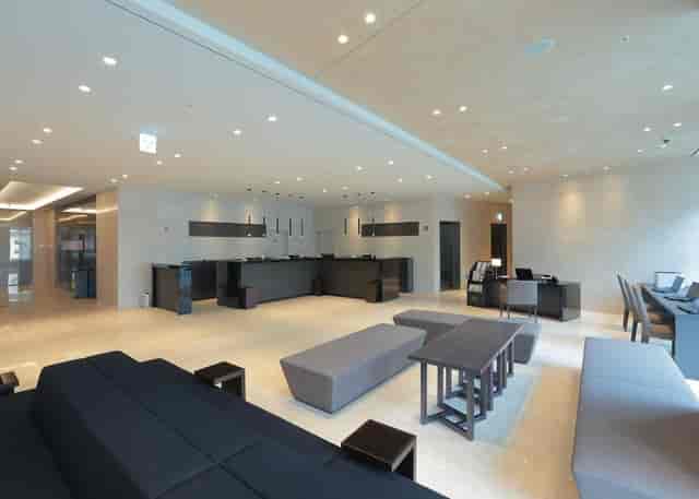 Modern conference room at Gracery Hotel Seoul, ideal for events and networking.